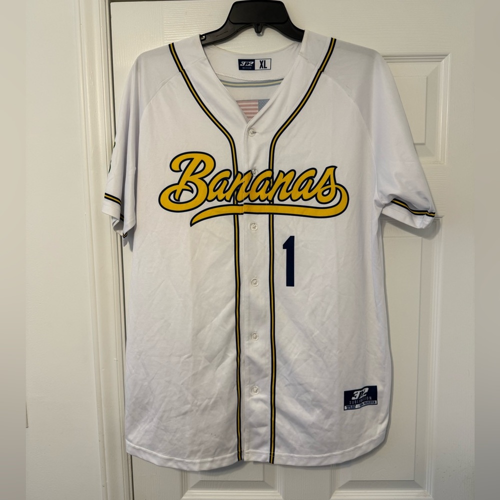 Savannah Bananas jersey. Size XL.